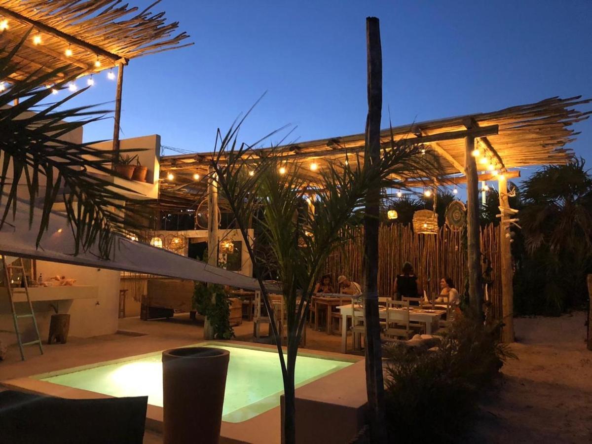 Lunarena Barefoot Hotel Ел Куйо Екстериор снимка
