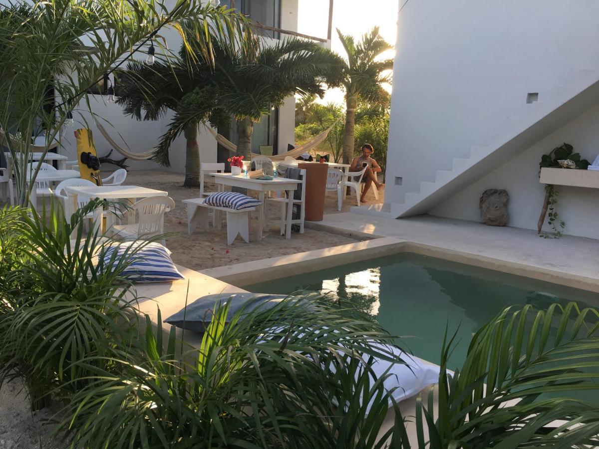 Lunarena Barefoot Hotel Ел Куйо Екстериор снимка