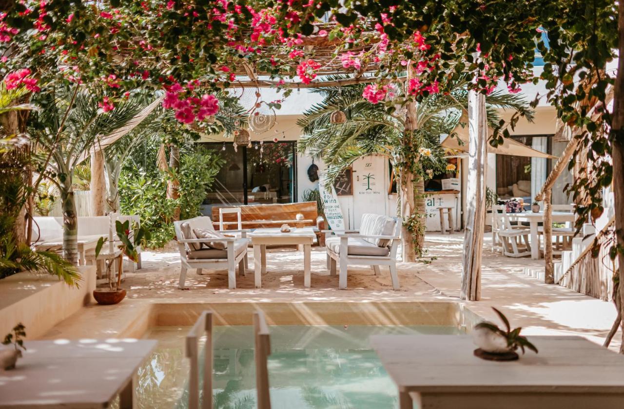 Lunarena Barefoot Hotel Ел Куйо Екстериор снимка