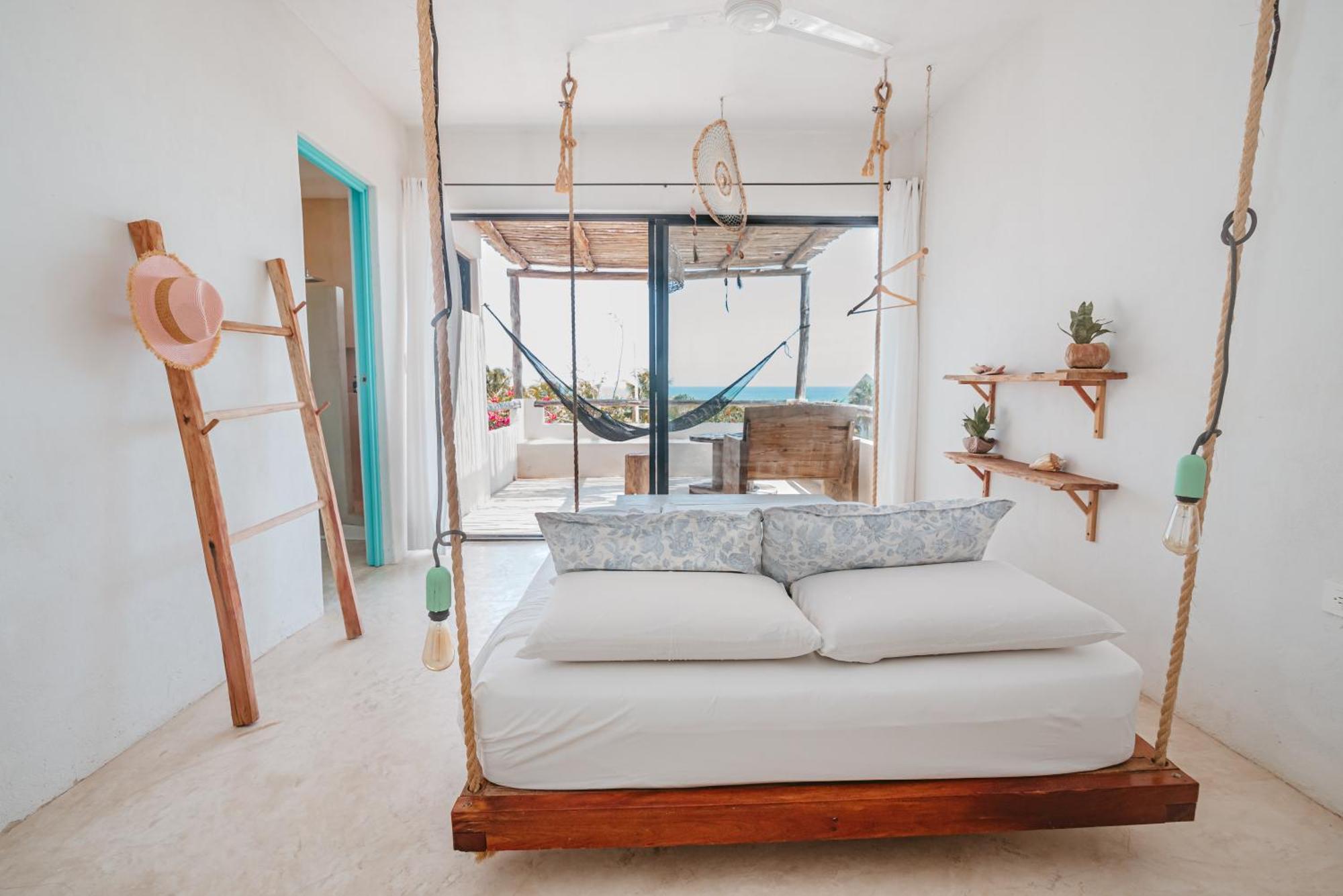Lunarena Barefoot Hotel Ел Куйо Екстериор снимка